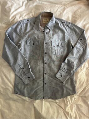 PD&C Men's Light Blue Casual Button-Down Shirt with Chest Pockets - Medium
